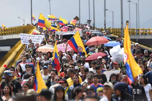 Las marchas han sido multitudinarias sobre todo en las principales ciudades del país, Bogotá, Medellín y Cali. La Policía ha advertido brotes de xenofobia a lo largo de las jornadas. / Gustavo Torrijos - El Espectador
