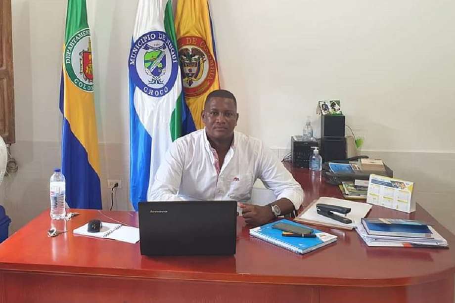 Alcalde de Nuquí, Yefer Arley Gamboa.