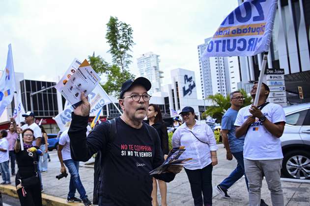 Rubén Blades vuelve a las calles de Panamá para hacer política