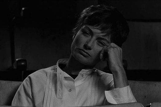 Anouk Aimée actuó en películas como: "Una noche, un tren", "Un hombre y una mujer", "Fellini, ocho y medio (8½)", entre otras. / IMDB