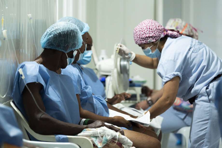 Recientemente, personal médico atendió a la población que se presentó a la brigada de salud realizada por la fundación A-Kasa.