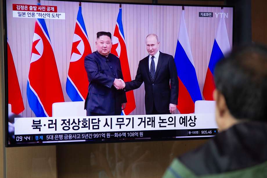 La reunión entre Kim Jong-un y Vladimir Putin se confirmó apenas este lunes, entre rumores de que podría iniciar un acuerdo armamentístico para la guerra contra Ucrania. 