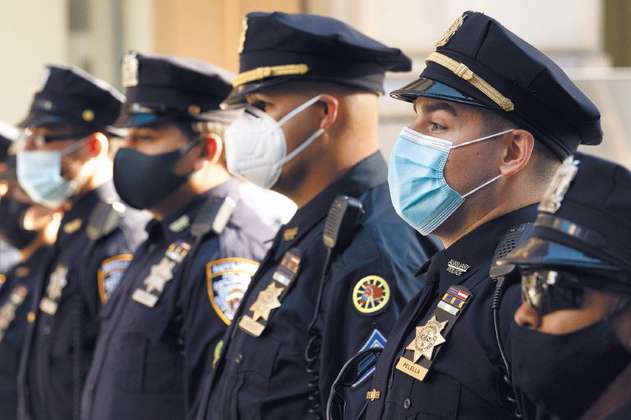 La rebeldía de los policías en EE. UU.: ¿por qué no quieren obedecer la ley?