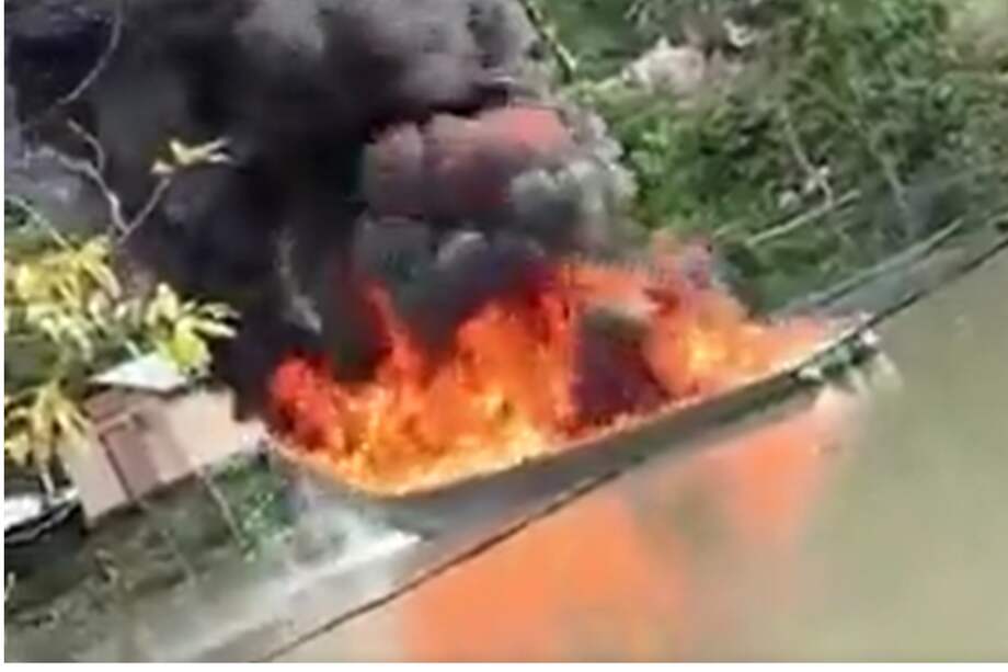 La lancha no fue quemada en medio del paro armado convocado por el Eln.