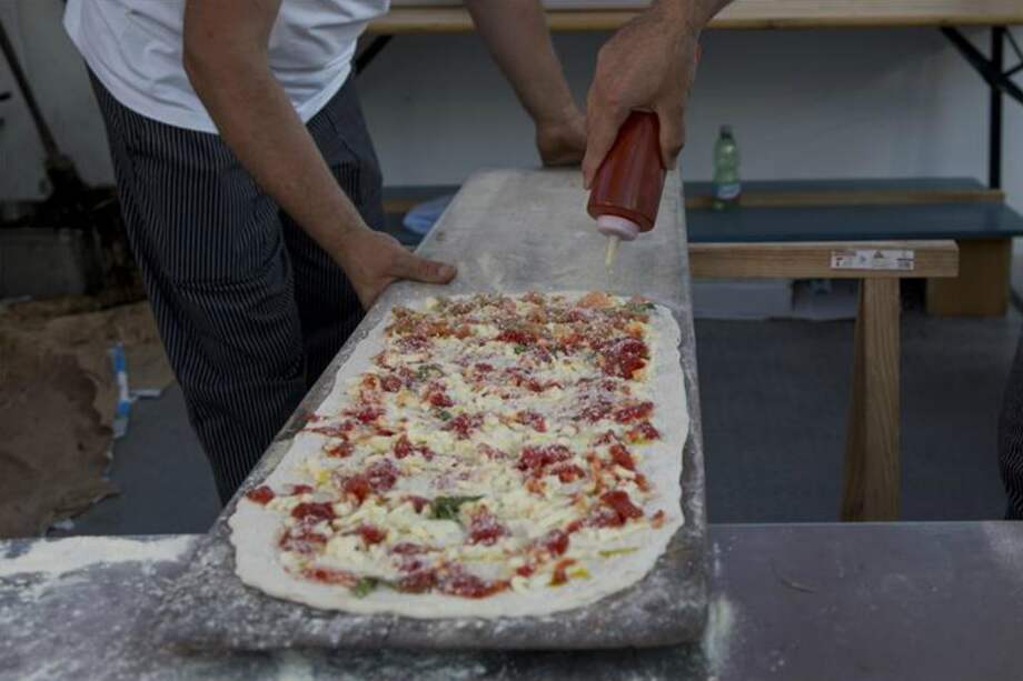 La empresa española La Mafia Franchises registró la marca 'La mafia se sienta a la mesa' en 2006. / Agencia Anadolu