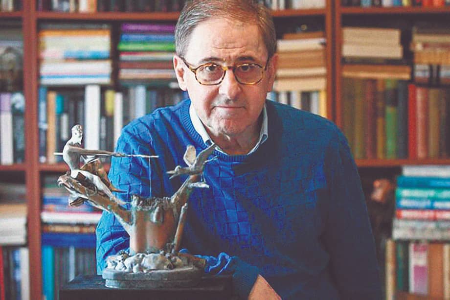 El escritor turco Selçuk Altun comenzó su carrera como autor luego de retirarse de su empleo como ejecutivo bancario. / Cortesía Turkiye Banlasi