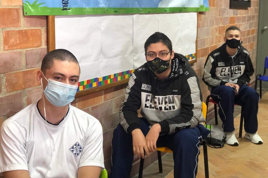 Más de 100 solicitudes de retorno a clases presenciales han sido radicadas ante la plataforma Medellín Me Cuida Educación, 46 ya tienen autorización.