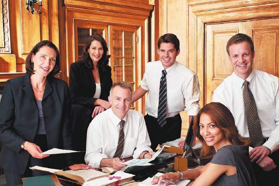 El costo honorario por hora en un bufete boutique está sobre los $400.000. / Getty Images