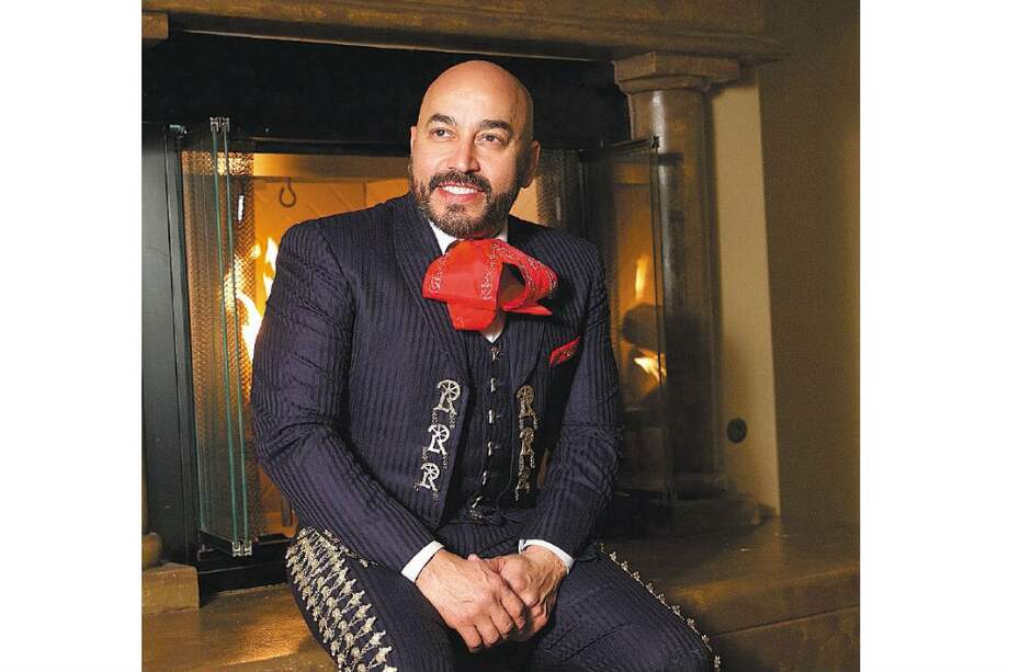 Lupillo Rivera dice que su amor por la música nació por su padre. / Cortesía