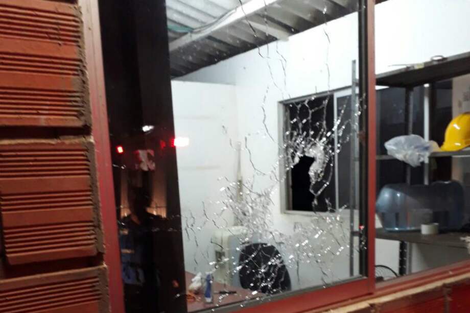 Asesinan a dos vigilantes en campamento de la Ruta del Sol, en Cundinamarca