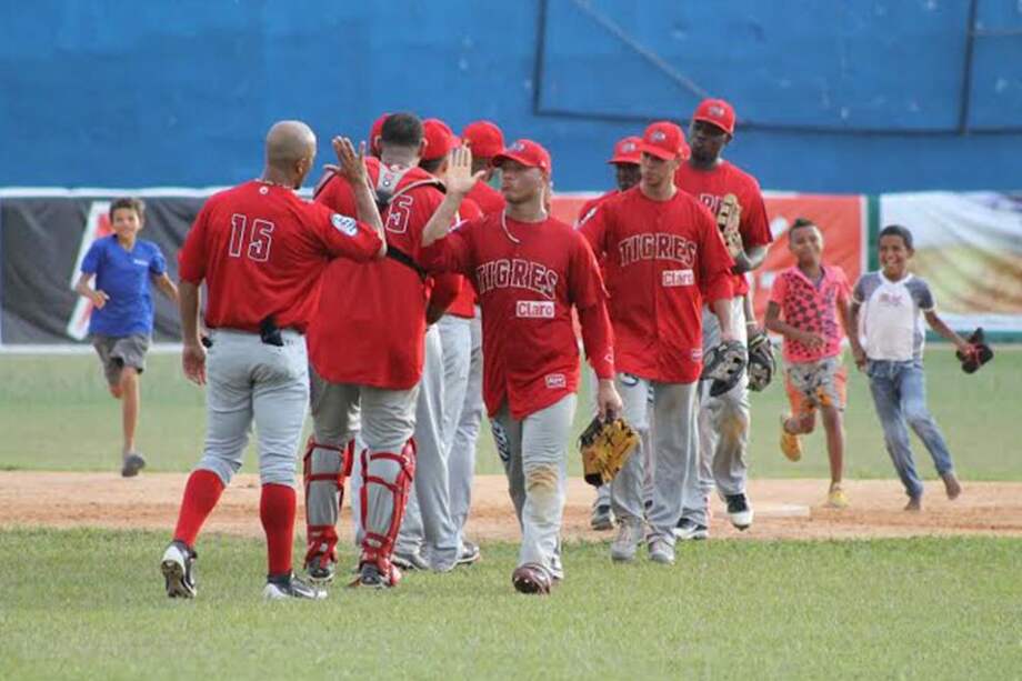 El béisbol colombiano vivió una fiesta con el Juego de las Estrellas