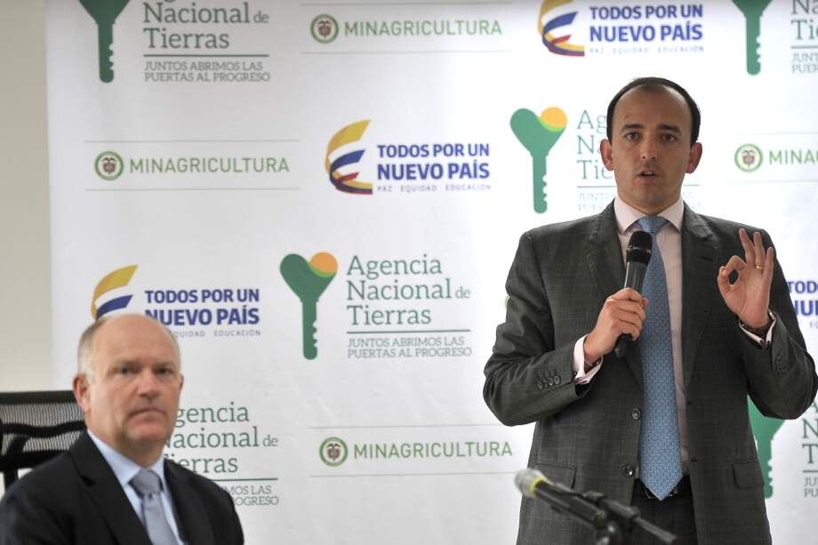 Miguel Samper, durante la primera rueda de prensa de la nueva ANT. / Óscar Pérez