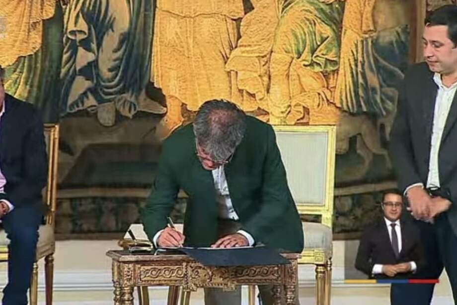 Fernando García Manosalva es un viejo amigo del presidente Gustavo Petro. Militaron juntos en el M19 y trabajaron en la Alcaldía de Bogotá y el Senado.