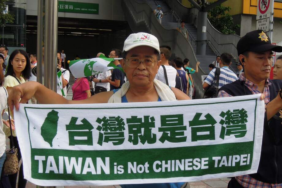 Aunque un reconocimiento formal no es una opción viable, el Gobierno debería considerar fortalecer los lazos informales con la isla. / Foto: EFE