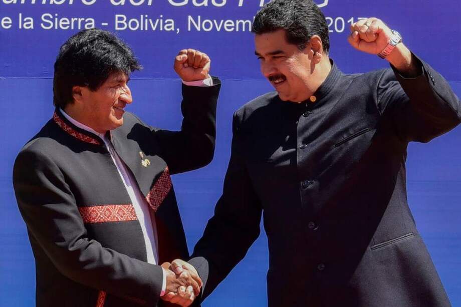 Evo Morales, presidente de Bolivia, y Nicolás Maduro, mandatario venezolano. / AFP