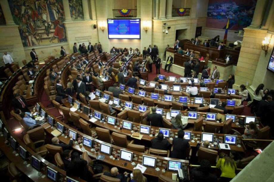 Congreso aprueba presupuesto para 2014 de $203 billones