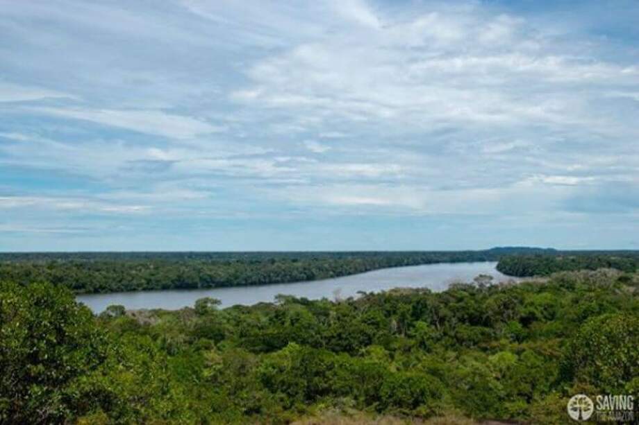 Río Vaupés, desde el mirador La Casa de los Chulos. / Saving the Amazon