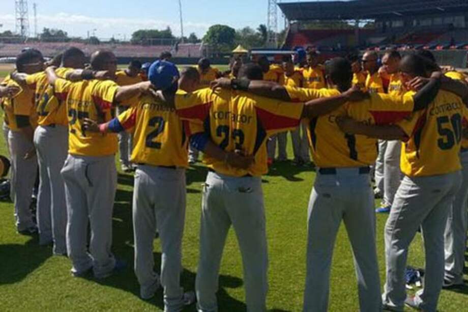 Leones de Montería, previo al partido contra Indios de Boer. Foto: Leones