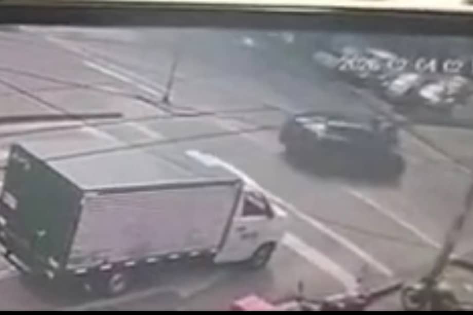 En medio de las primeras versiones, algunos testigos señalaron que el conductor podría estar bajo efectos del alcohol. Sin embargo, las autoridades confirmaron que Domínguez Pardo fue sometido a una prueba de alcoholemia en Medicina Legal, la cual arrojó resultado negativo.