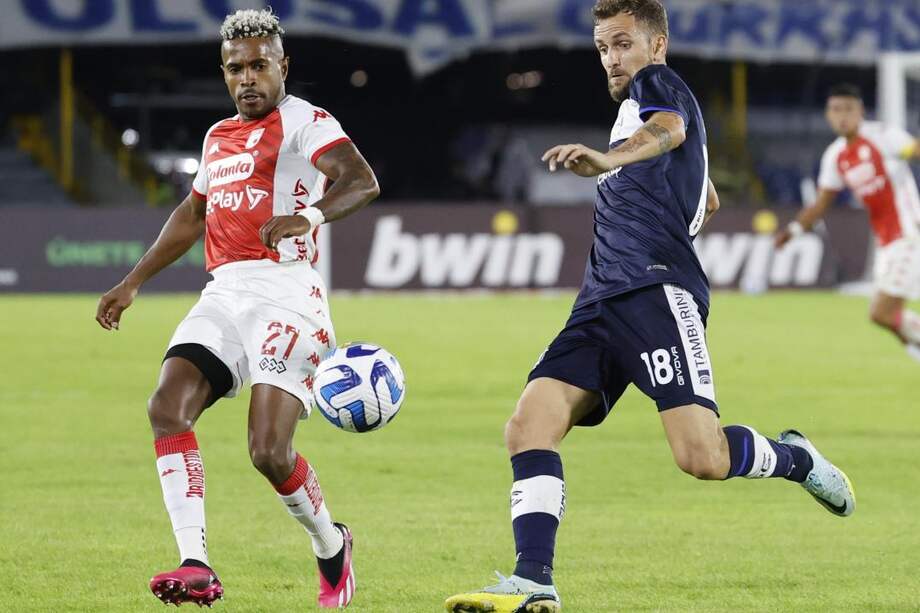 Santa Fe se llevó la victoria 2-1 en el juego de ida en el estadio El Campín de Bogotá.