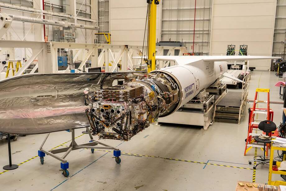 Este es el satélite robótico LINK que cumplirá la misión de impulsar al Observatorio Swift de vuelta a una órbita que le permita extender su vida útil.