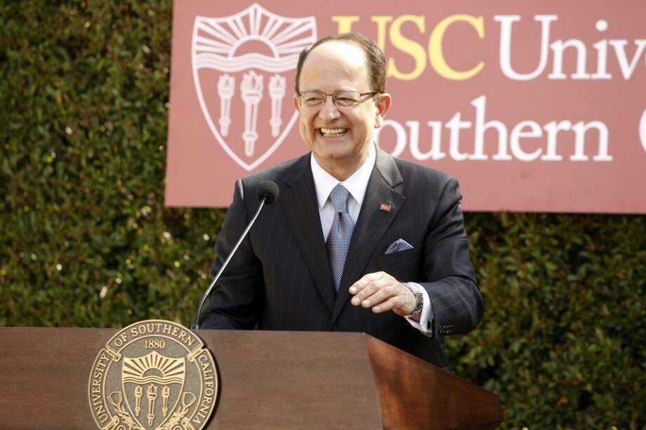 hrysostomos Loizos "Max" Nikias. / Wikipedia