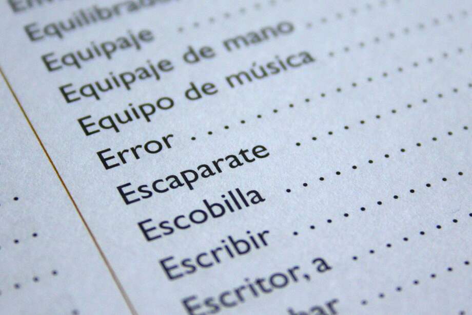 "Diccionario", de Darío Jaramillo ilustrado por Power Paola y editado por el sello Cataplum. / Cortesía