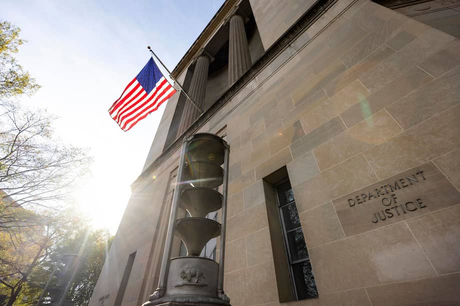 Fotografía de archivo de la fachada del Departamento de Justicia de Estados Unidos.
