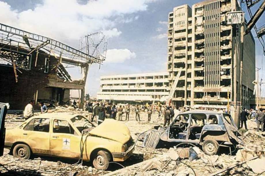 La barbarie, hace 25 años el cartel de Medellín voló el edificio del DAS