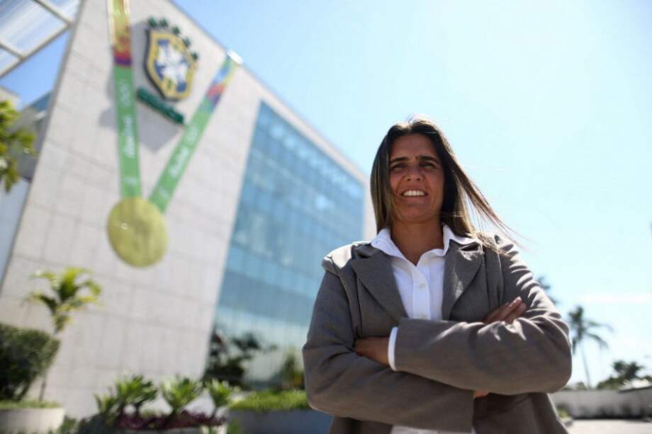 Emily Lima nueva entrenadora de la selección femenina de fútbol de Brasil. Foto: EFE