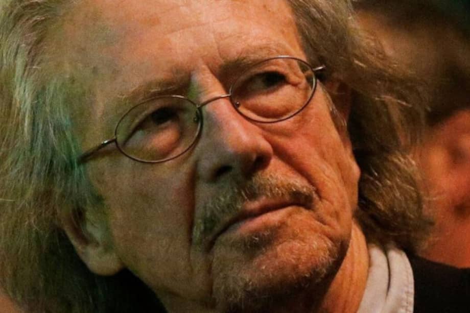 El escritor austríaco Peter Handke, envuelto en varias polémicas por sus posiciones políticas a favor de los serbios durante la guerra de Yugoslavia. / Cortesía