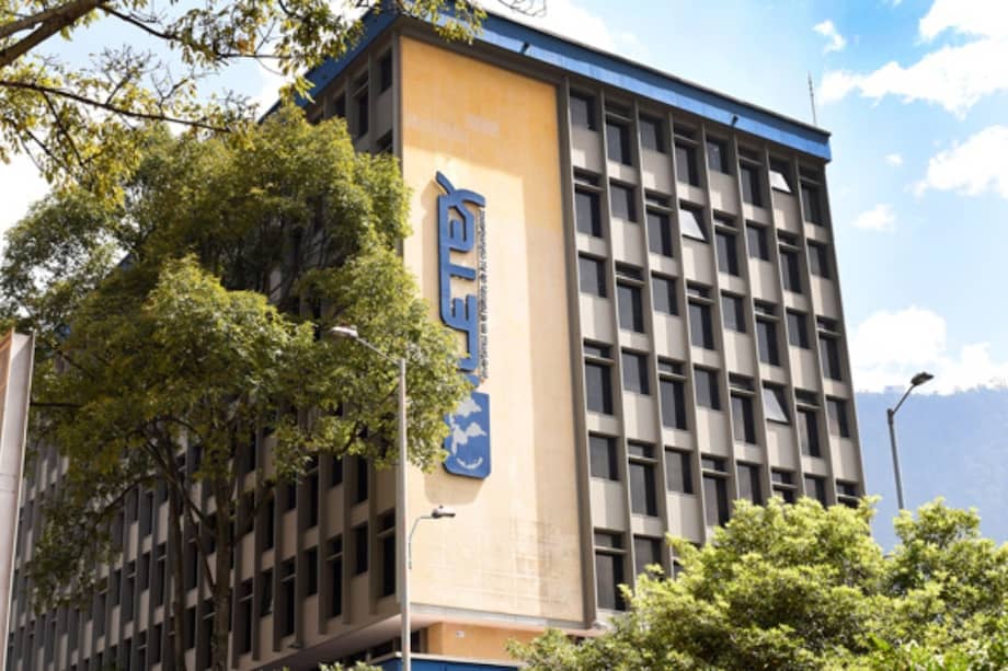 Esta semana la entidad empezó a informar a sus beneficiarios que ya no contarán con este subsidio para sus préstamos. Ante esto, el Icetex dio nuevas precisiones sobre la medida y las alternativas que busca para mitigar esta decisión.