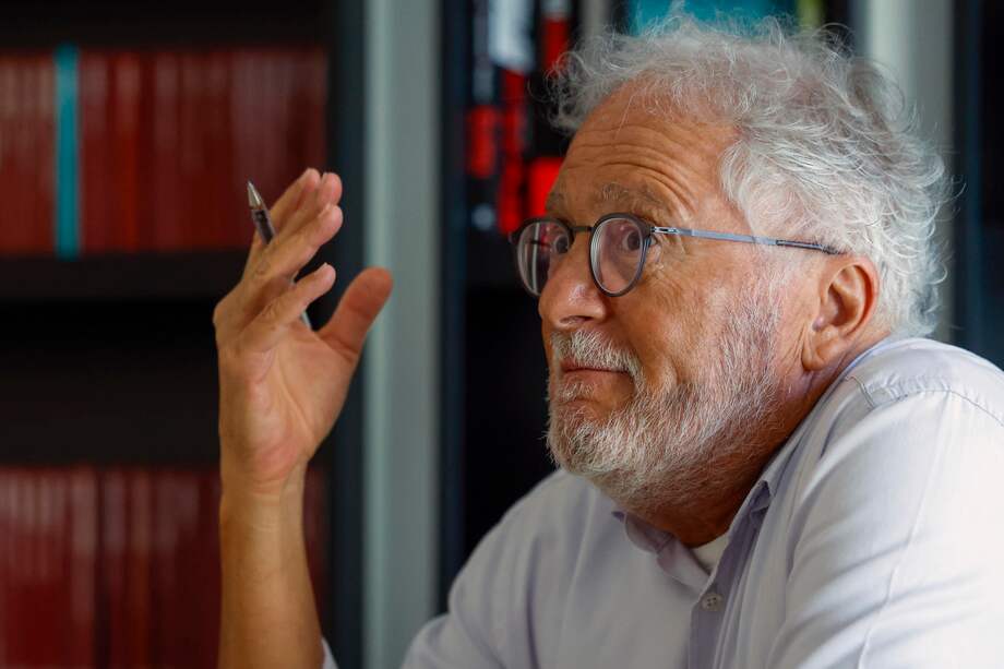 Héctor Abad Faciolince habló sobre su próximo libro que no será ambientado en Colombia.