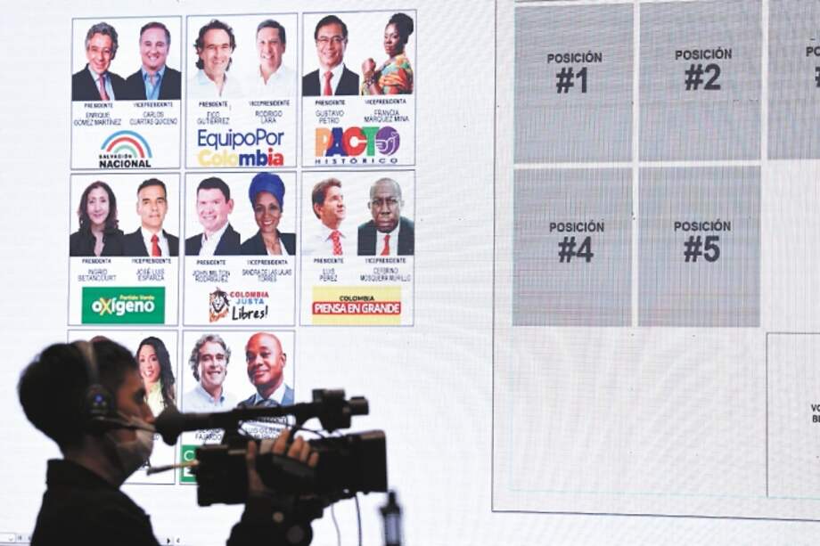 Para Rodrigo Pardo, la posibilidad de una segunda vuelta para elegir nuevo presidente de Colombia es bastante alta. / Mauricio Alvarado