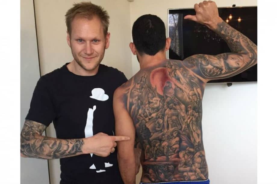 El impactante tatuaje de Carlitos Tévez