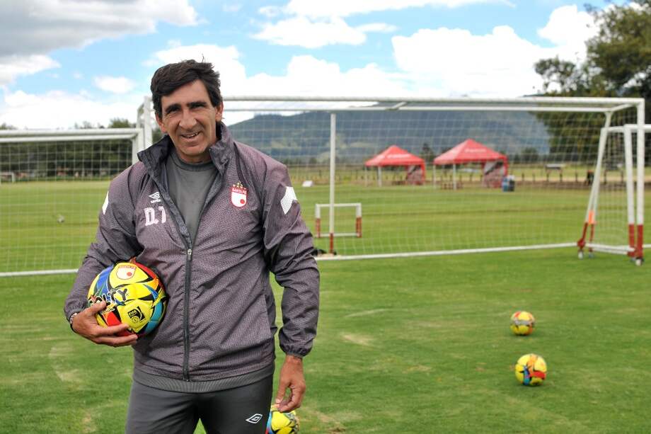 Cristian Garavito / Gustavo Costas, técnico de Independiente Santa Fe.