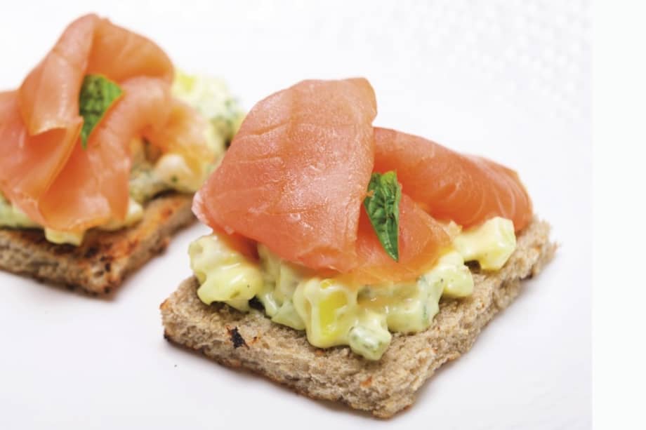 Tostadas de salmón