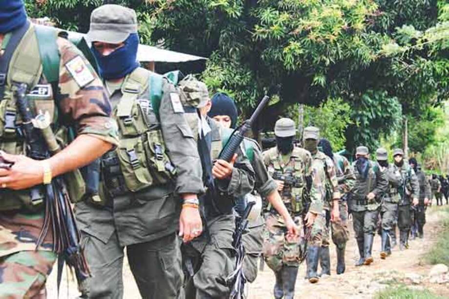 Farc niega que la Teófilo Forero vaya a atentar contra expresidente Uribe