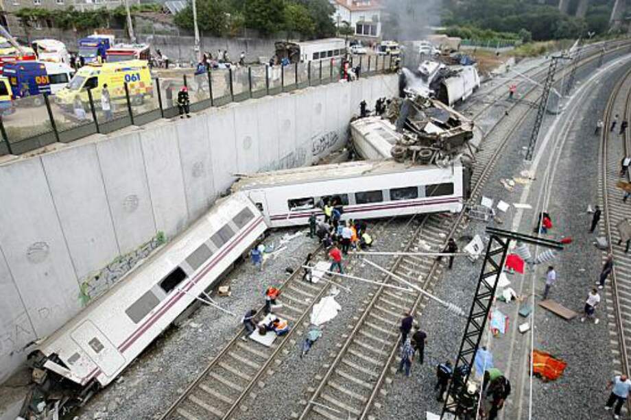 Son dos los colombianos muertos en accidente ferroviario en España