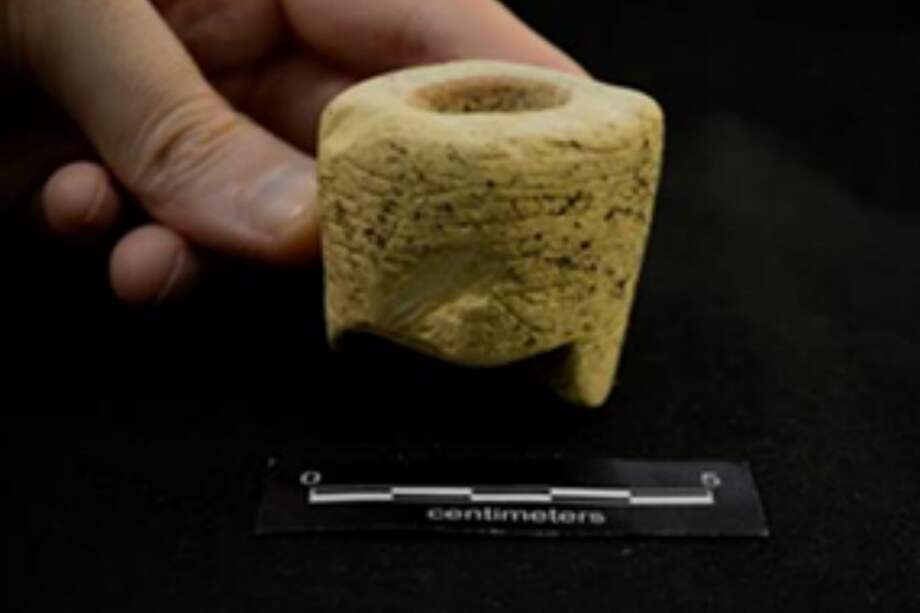 Pipa encontrada durante la excavación a finales de 1930. / Universidad de Troy