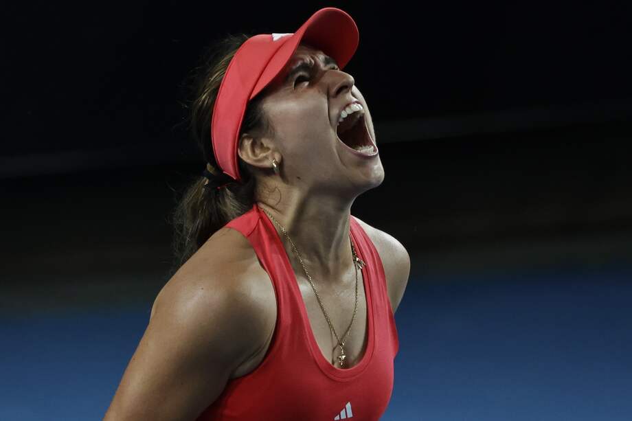 Camila Osorio celebra su triunfo en la primera ronda del Abierto de Australia.