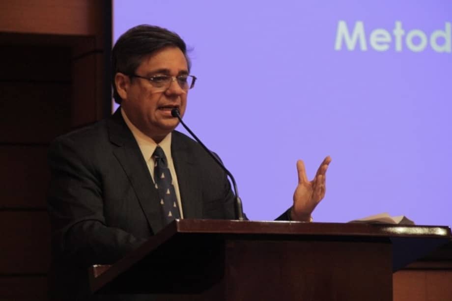 Las declaraciones aportadas deben ser actualizadas cada año, y serán requisito para posesionarse, ejercer o retirarse del cargo.
/ Archivo particular