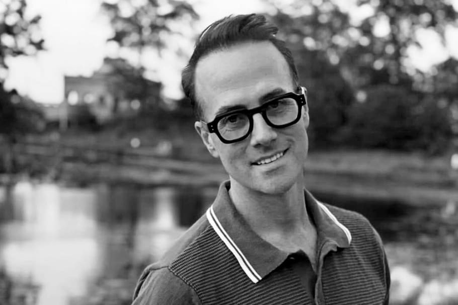 El actor de 46 años también participó en ‘La ley y el orden: UVE’. Su pareja dio a conocer la noticia de su fallecimiento.