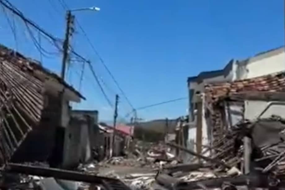 Imagen de redes sociales en la que se evidencia el estado en el que quedó Roldanillo tras el sismo.