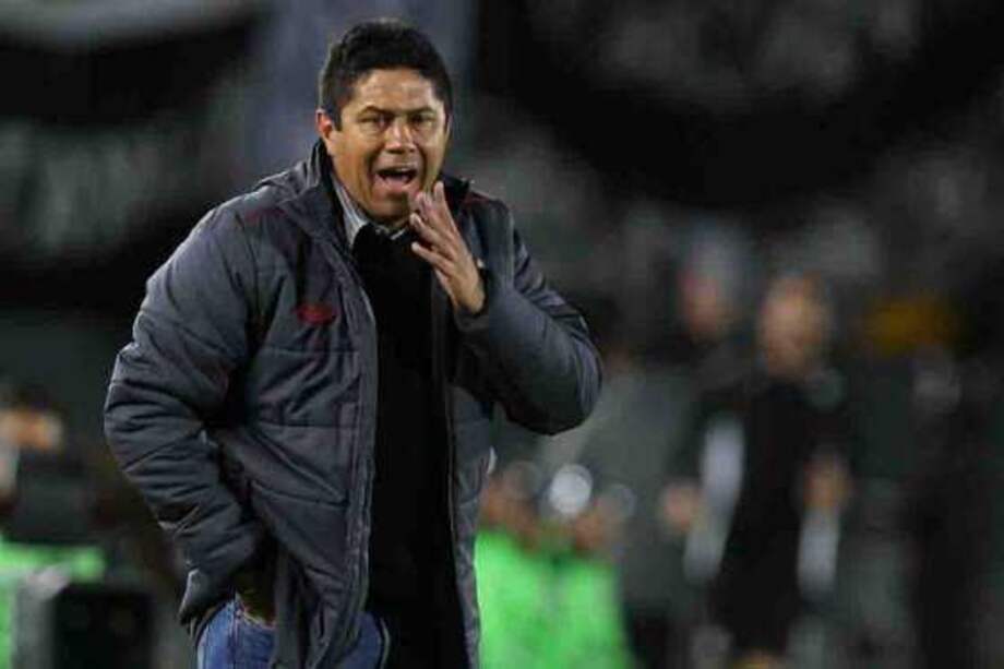 Wilson Gutiérrez, nuevo director técnico de Oriente Petrolero