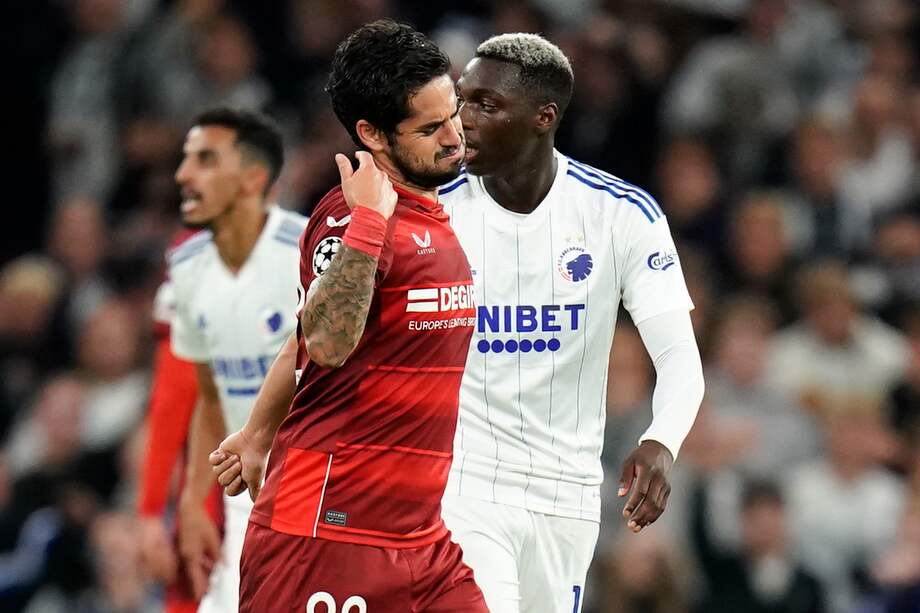 Isco en un partido de Champions contra el Copenhagen. // EFE/EPA/Liselotte Sabroe DENMARK OUT