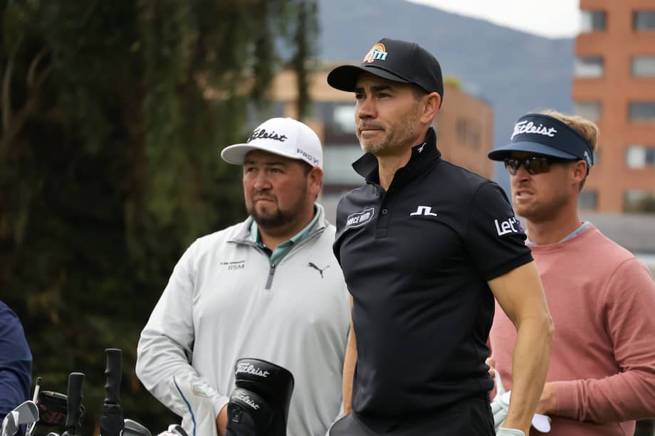 Camilo Villegas durante una ronda de práctica previo al Astara Golf Championship 2026.