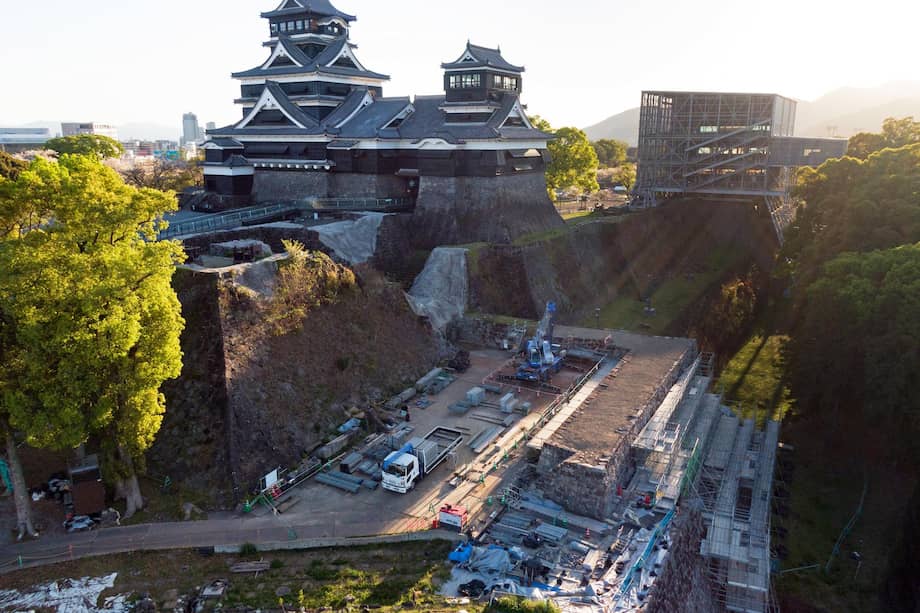 Japón conmemoró en abril el décimo aniversario del sismo precursor de los terremotos de Kumamoto de 2016.