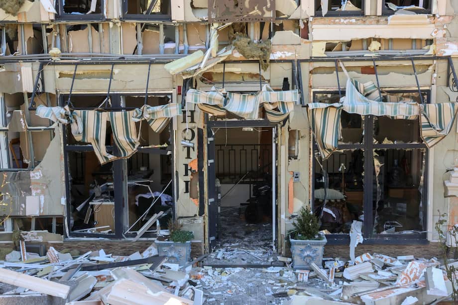 Así quedó un área residencial en Odesa, Ucrania, tras un ataque ruso.