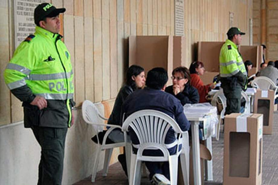 Consideran un "despilfarro" consultas internas de los partidos